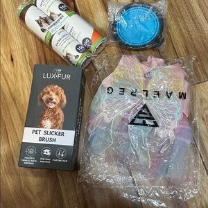 LUX•FUR Pet Slicker Brush - Black Box with Blue Foldable Bowl dog dress NWT